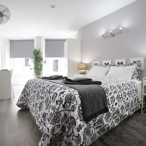 Kamer met een King Size Bed